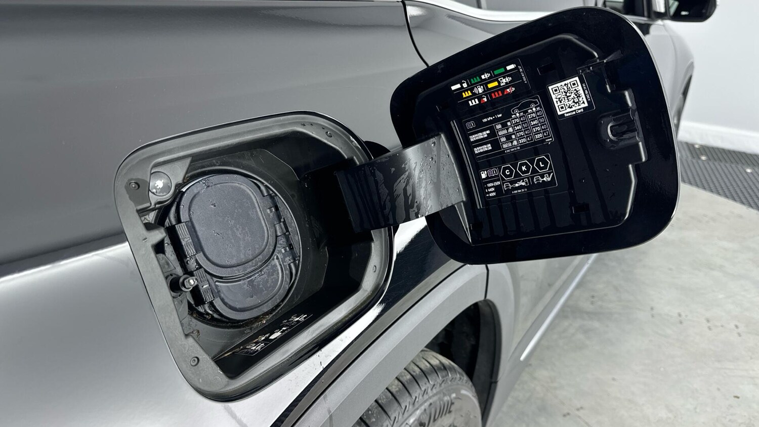 Used Mercedes-Benz EQB for sale - 78007569: Photo 16