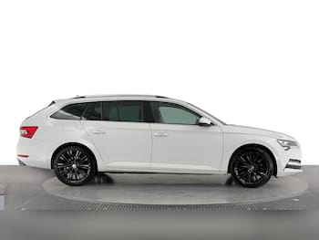 Used Skoda Superb 2022 for sale - 79622298: Photo