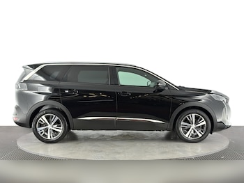 Used Peugeot 5008 2023 for sale - 79520486: Photo