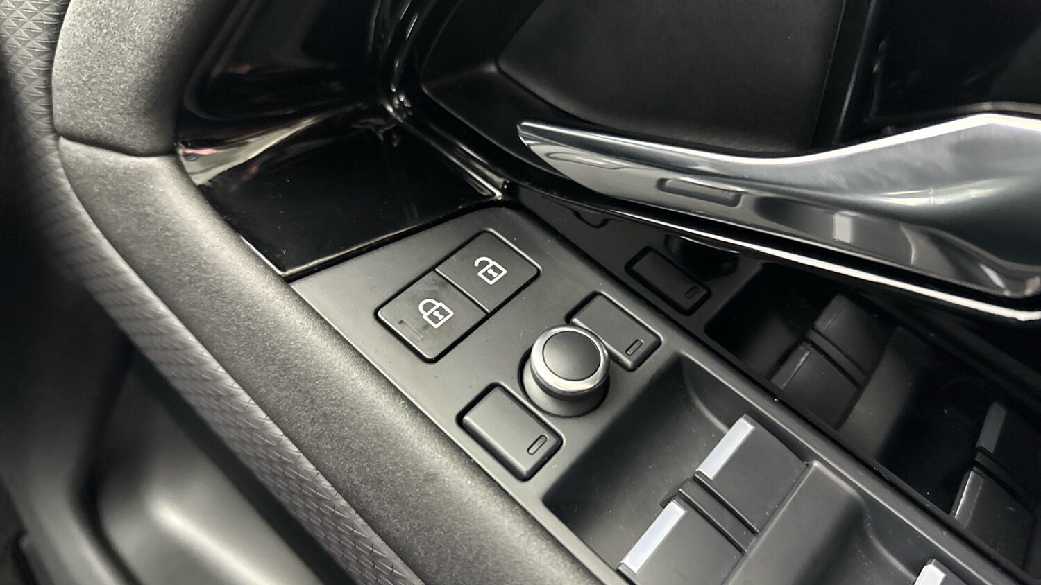 Used Land Rover Range Rover Evoque for sale - 77970169: Photo 28