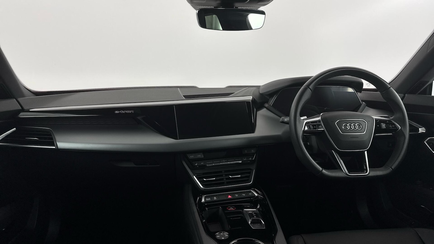 Used Audi e-tron GT 2023 for sale - 77784186: Photo 11