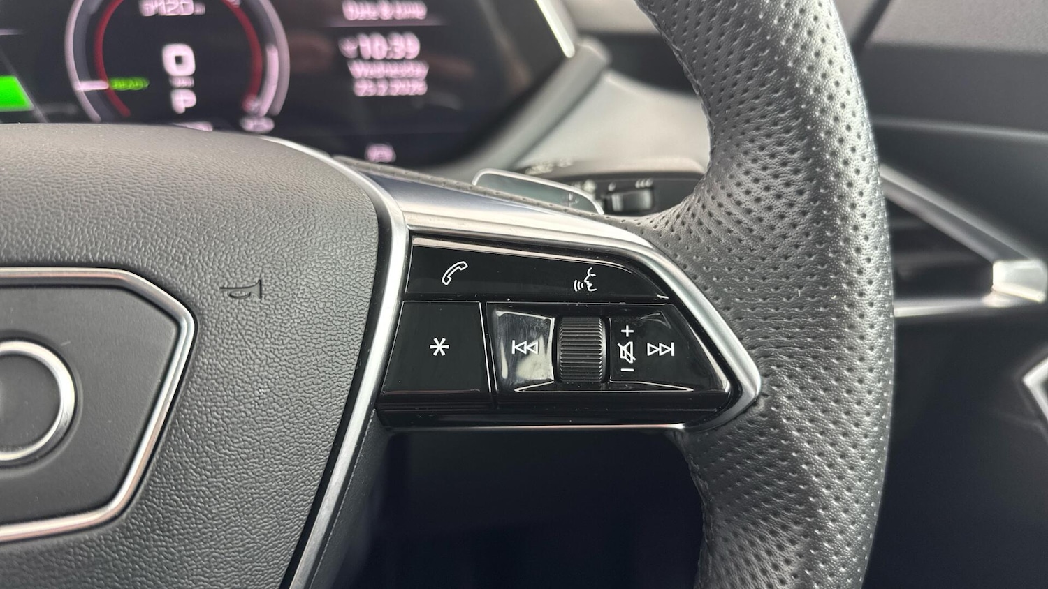 Used Audi e-tron GT 2023 for sale - 77784186: Photo 19