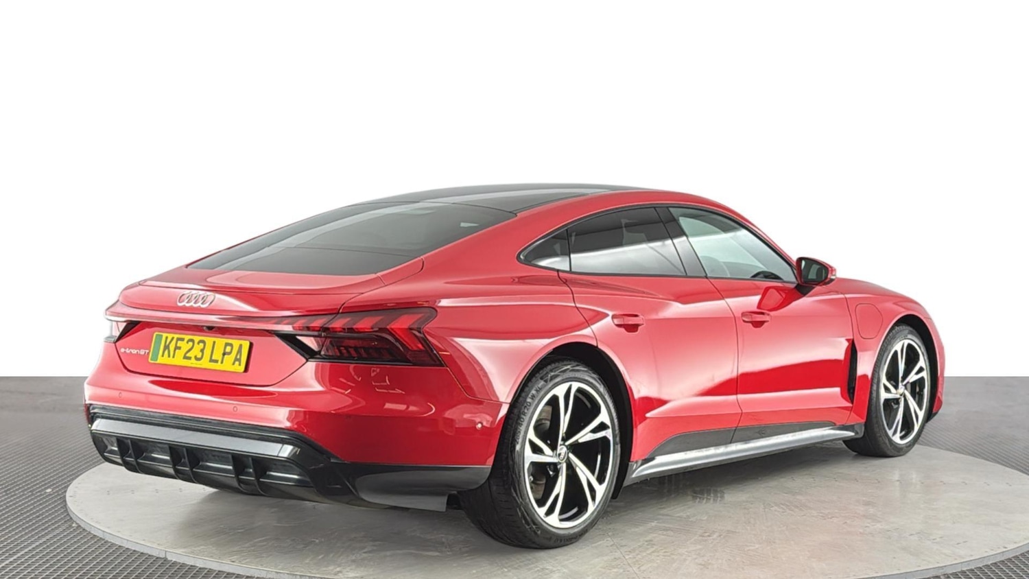 Used Audi e-tron GT 2023 for sale - 77784186: Photo 4