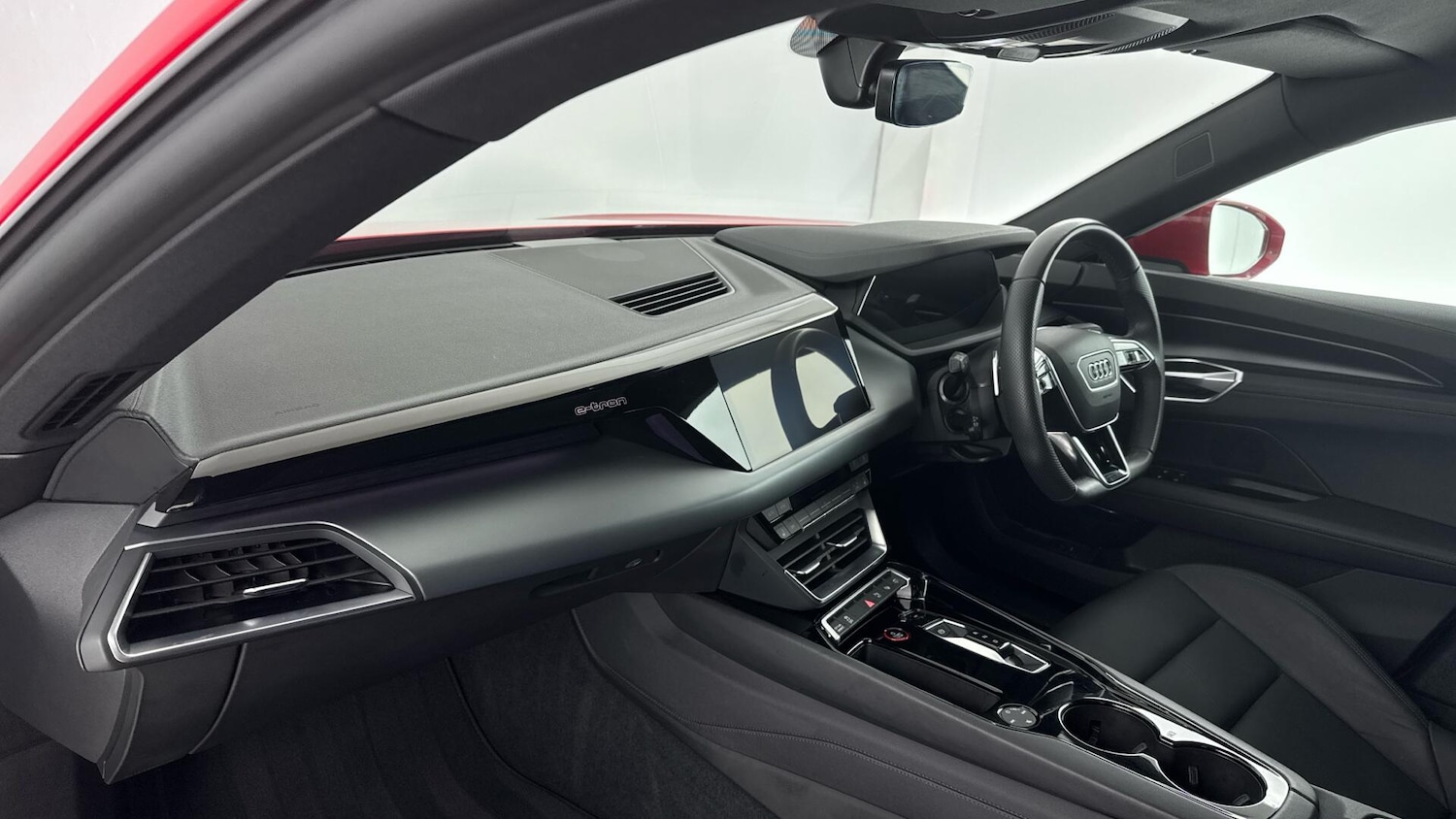 Used Audi e-tron GT 2023 for sale - 77784186: Photo 9