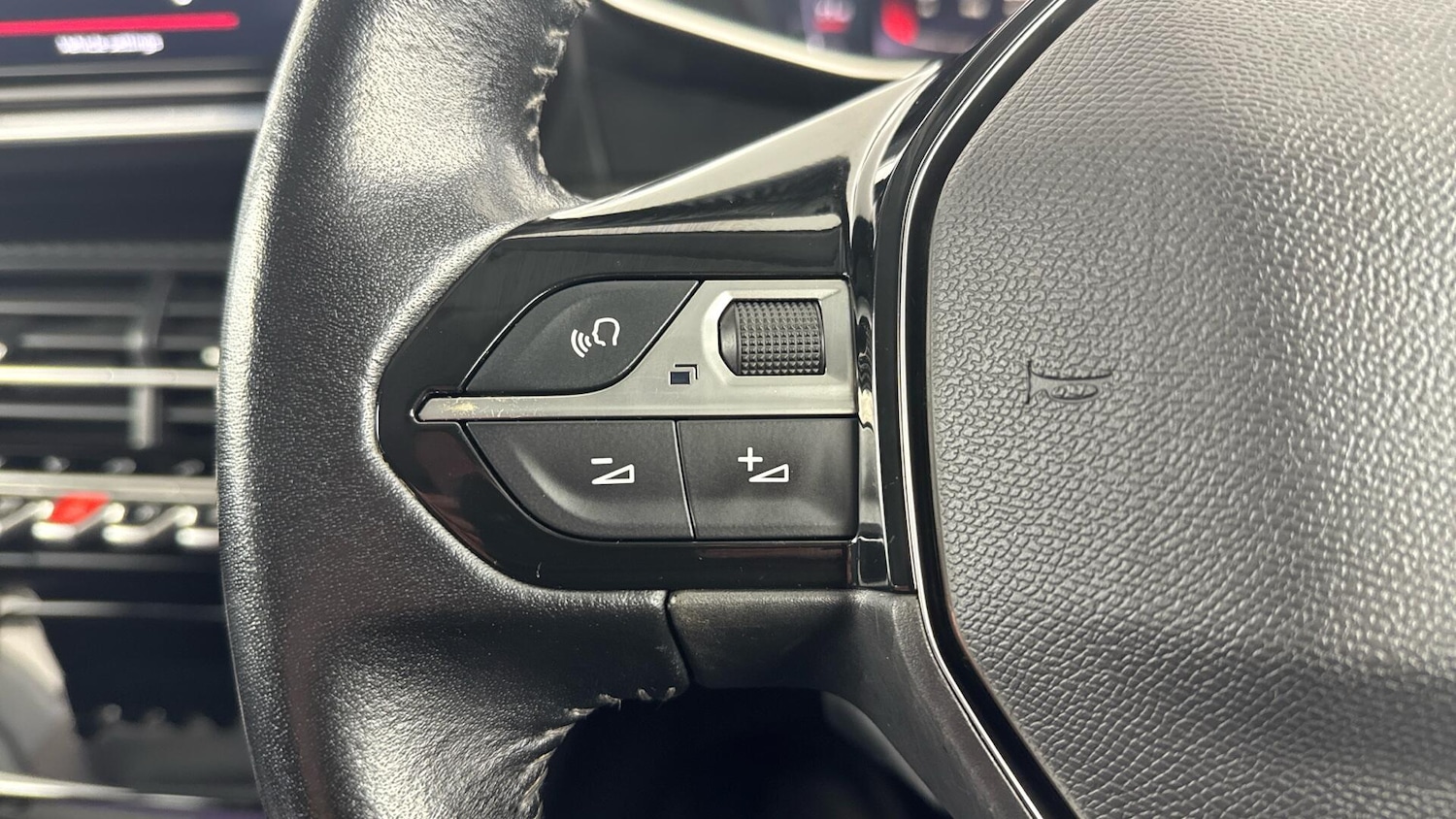 Used Peugeot 2008 2021 for sale - 77882071: Photo 22