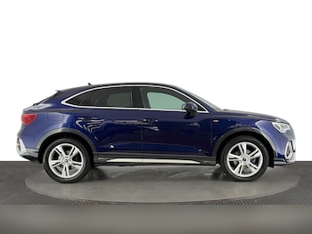 Used Audi Q3 2021 for sale - 75546483: Photo