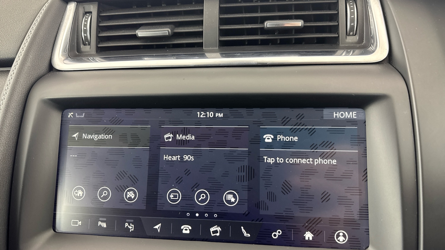 Used Jaguar E-Pace 2019 for sale - 76065793: Photo 12