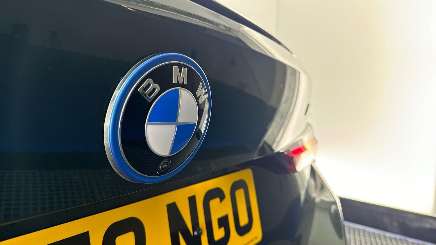 Used BMW i4 2022 for sale - 78086941: Photo 39