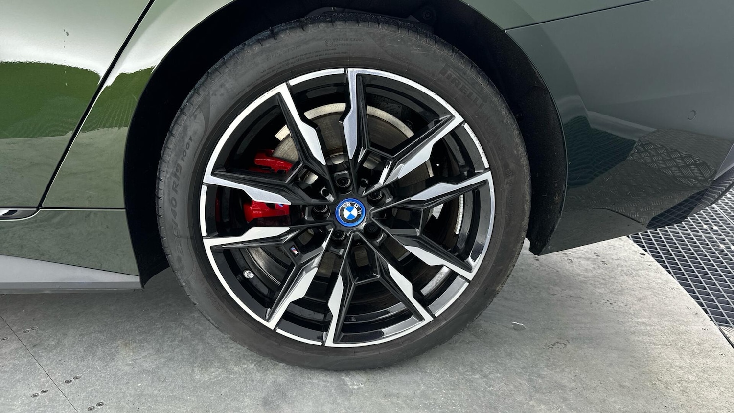 Used BMW i4 2022 for sale - 78086941: Photo 60