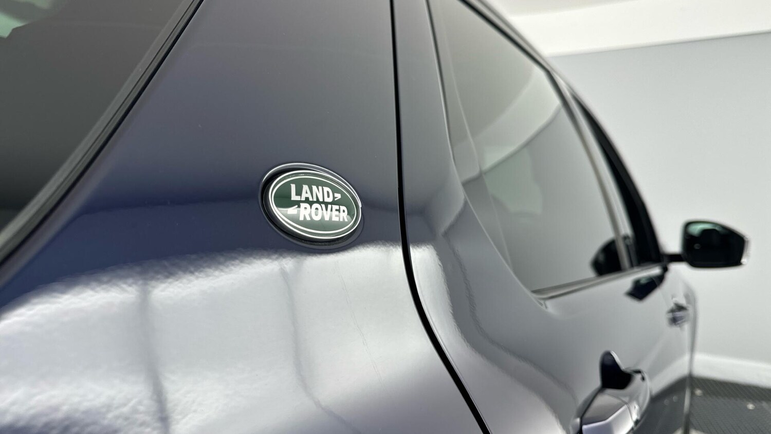 Used Land Rover Discovery Sport 2023 for sale - 78085851: Photo 30