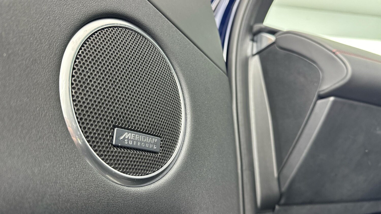 Used Land Rover Discovery Sport 2023 for sale - 78085851: Photo 37