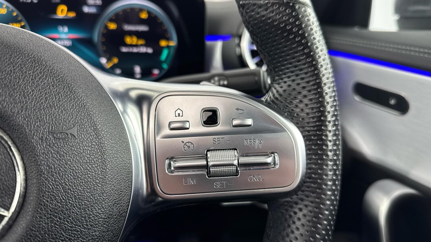 Used Mercedes-Benz CLA for sale - 77970252: Photo 19