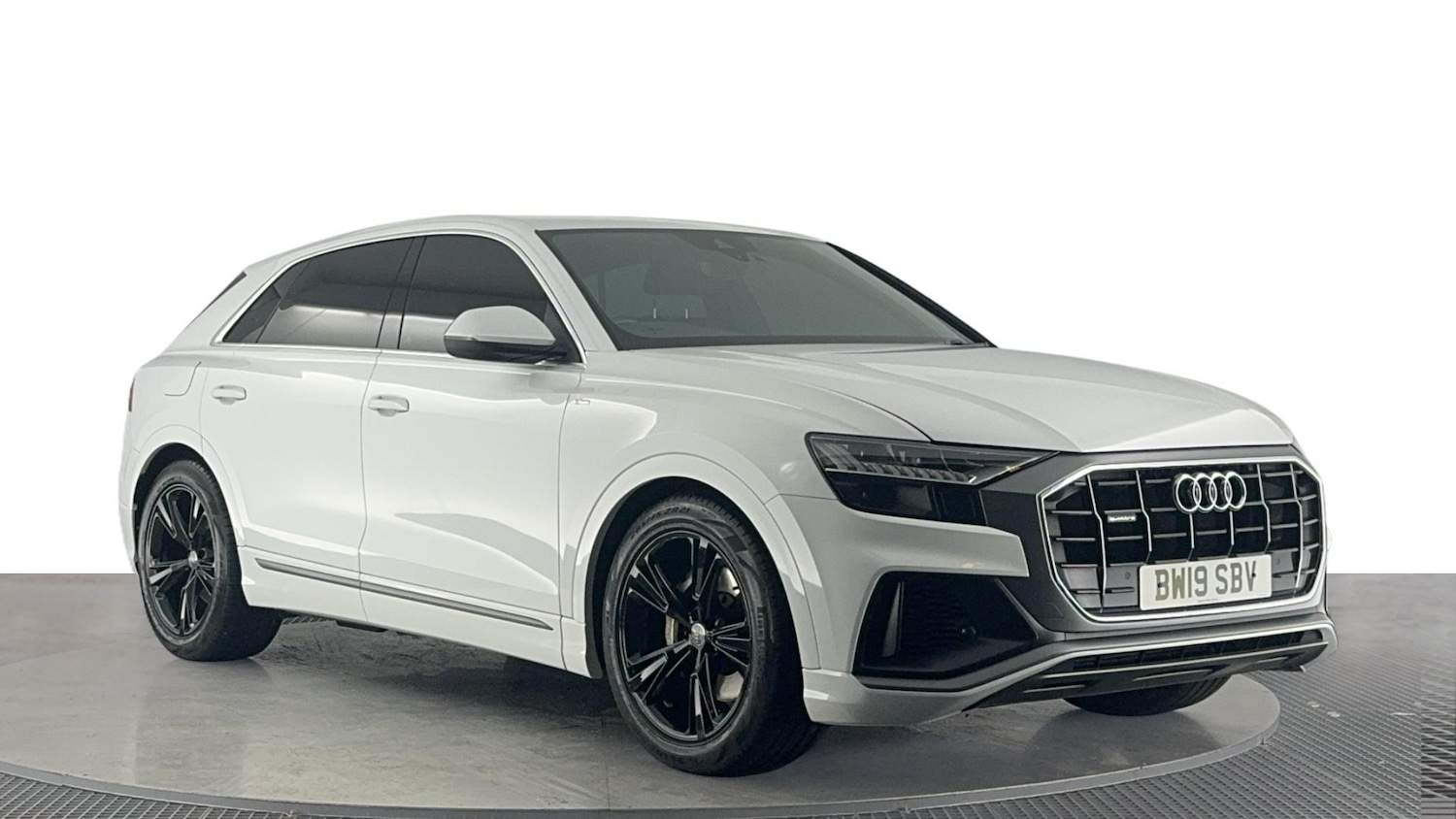 Used Audi Q8 2019 for sale - 77768343: Photo 2