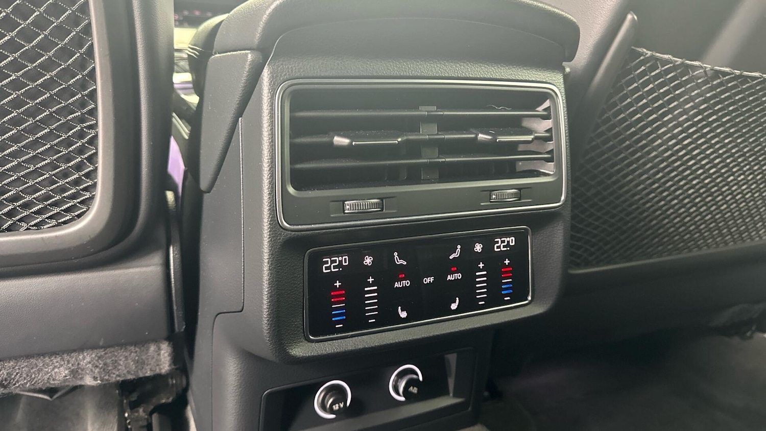 Used Audi Q8 2019 for sale - 77768343: Photo 26