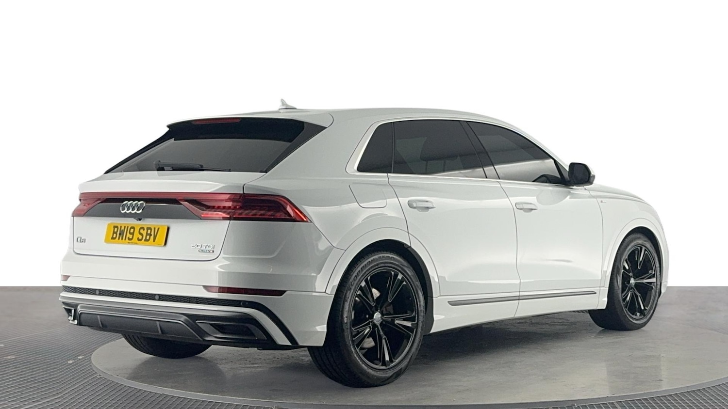 Used Audi Q8 2019 for sale - 77768343: Photo 4