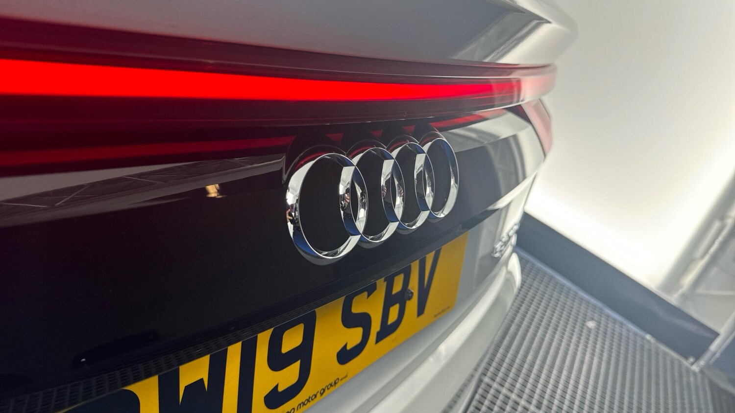 Used Audi Q8 2019 for sale - 77768343: Photo 40