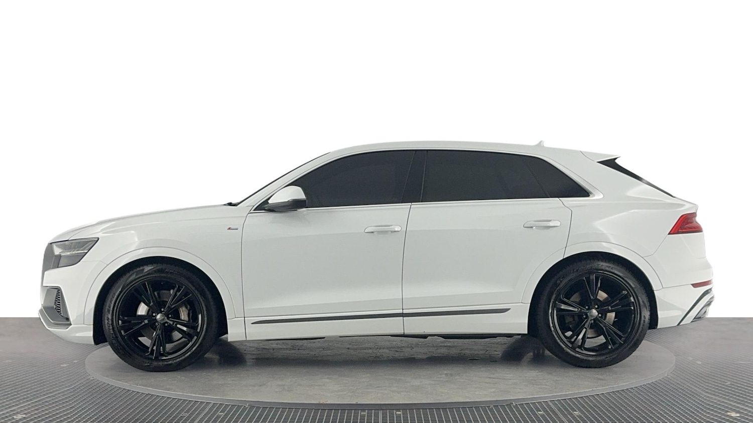 Used Audi Q8 2019 for sale - 77768343: Photo 7