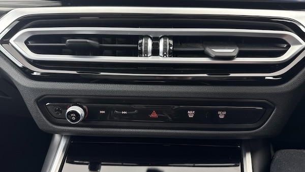 Used BMW 3 Series 2023 for sale - 76133840: Photo 55