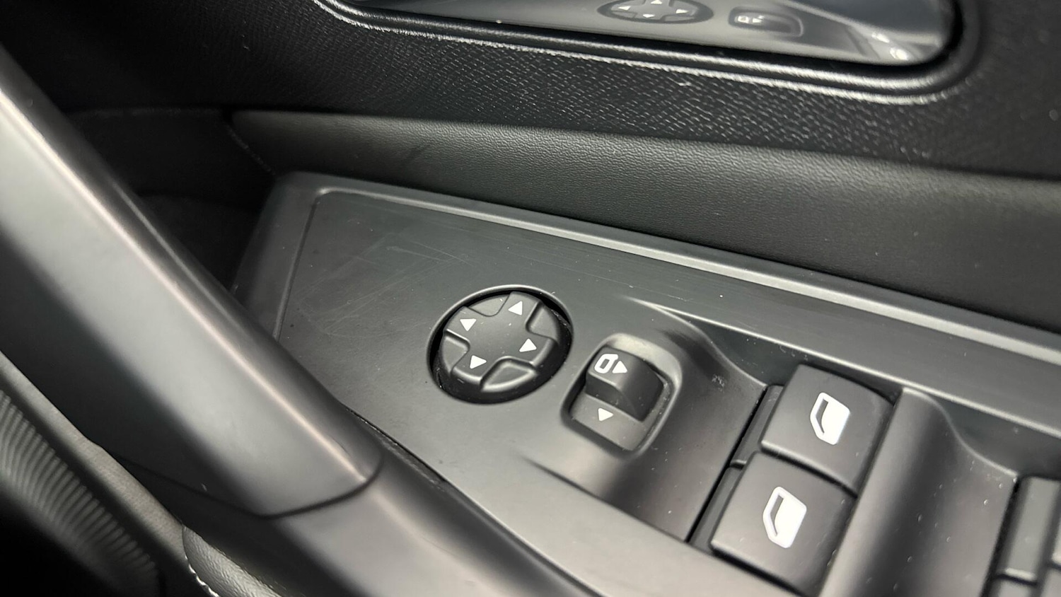 Used Peugeot 308 for sale - 78100985: Photo 30