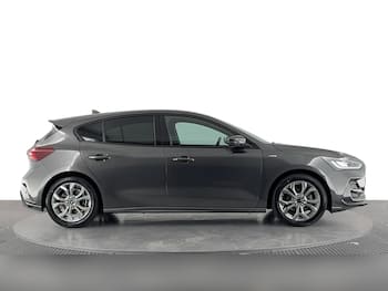 Used Ford Focus 2023 for sale - 79725830: Photo