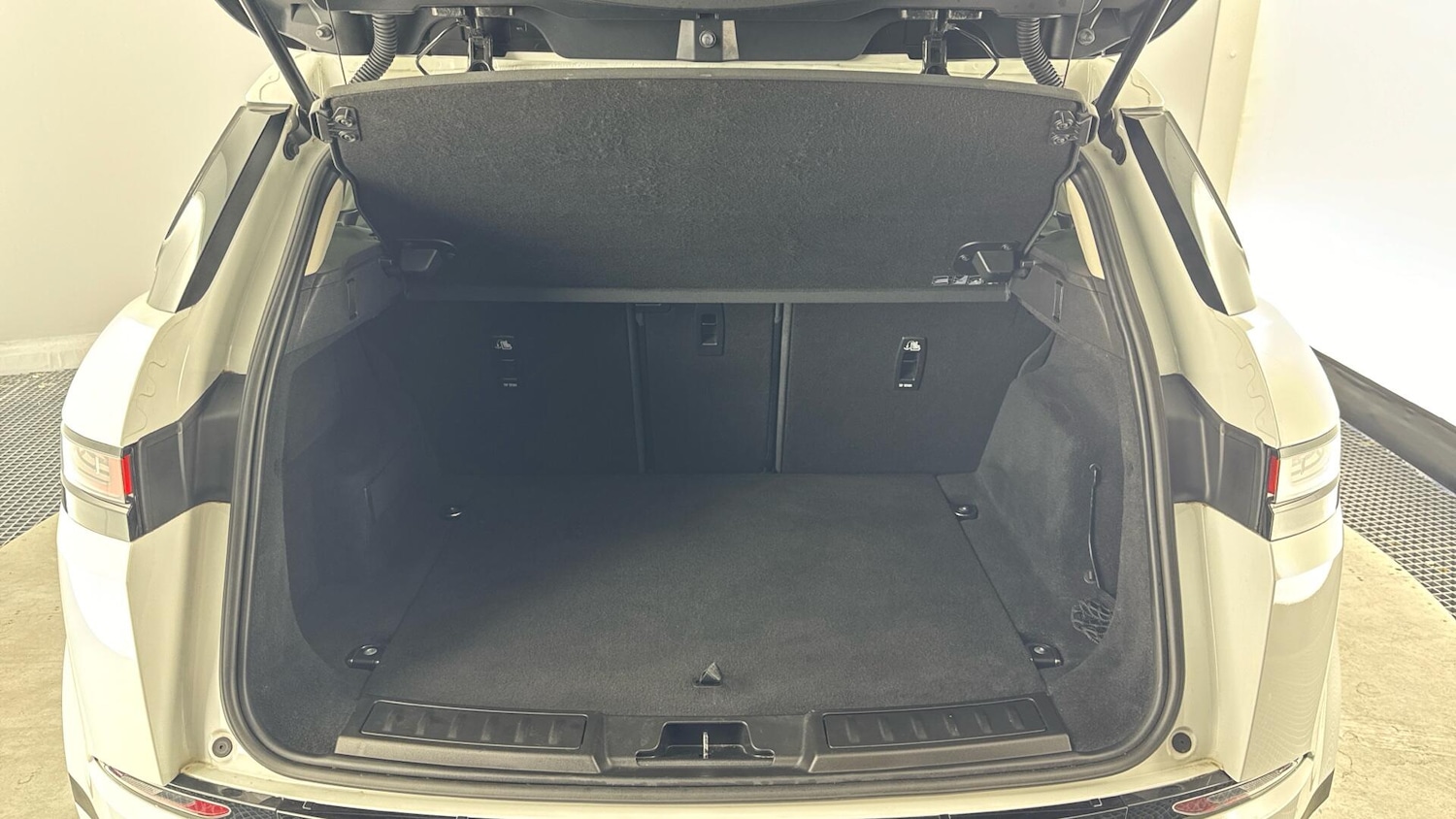 Used Land Rover Range Rover Evoque 2021 for sale - 78034747: Photo 15