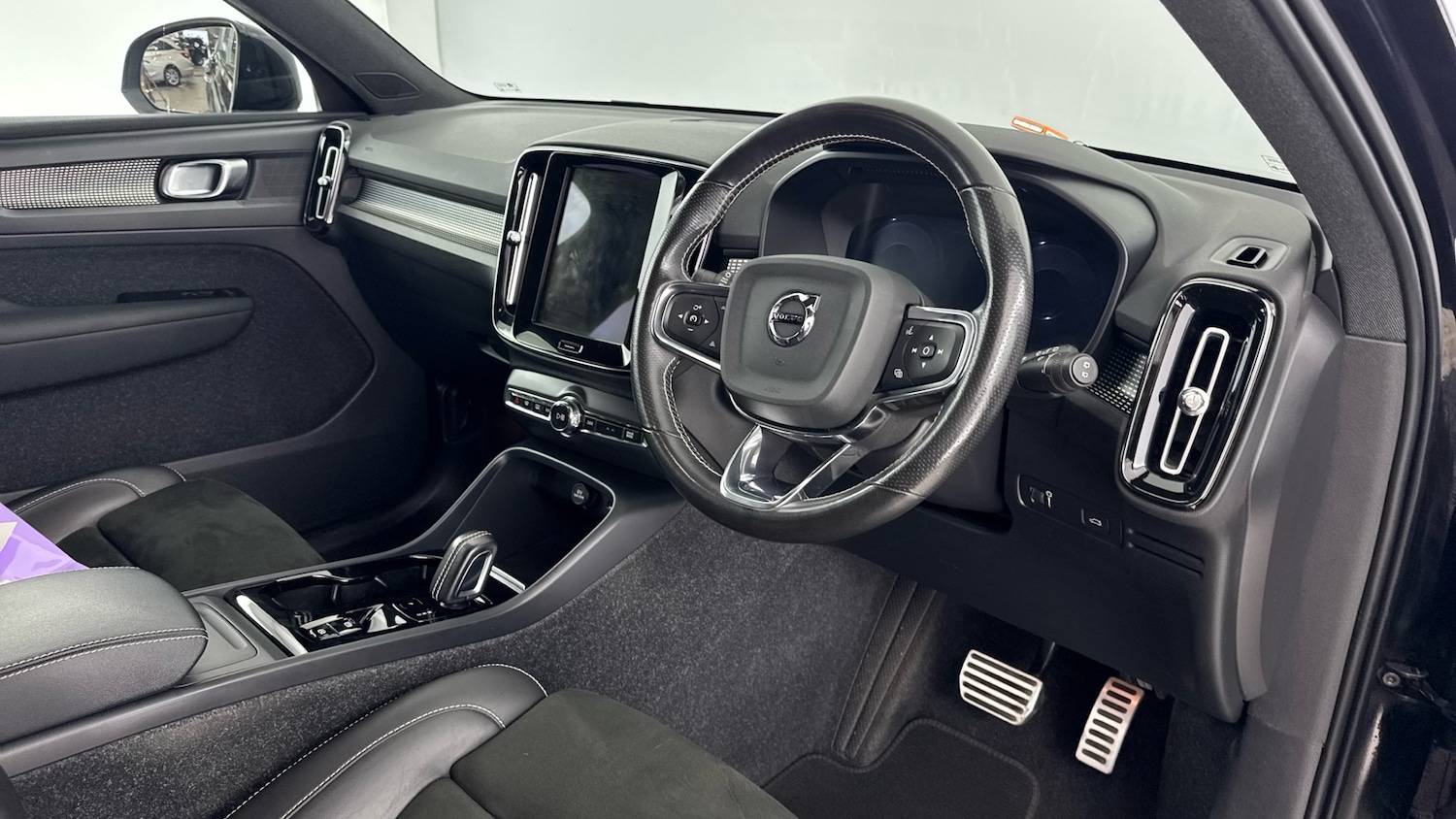 Used Volvo XC40 2021 for sale - 76144467: Photo 44