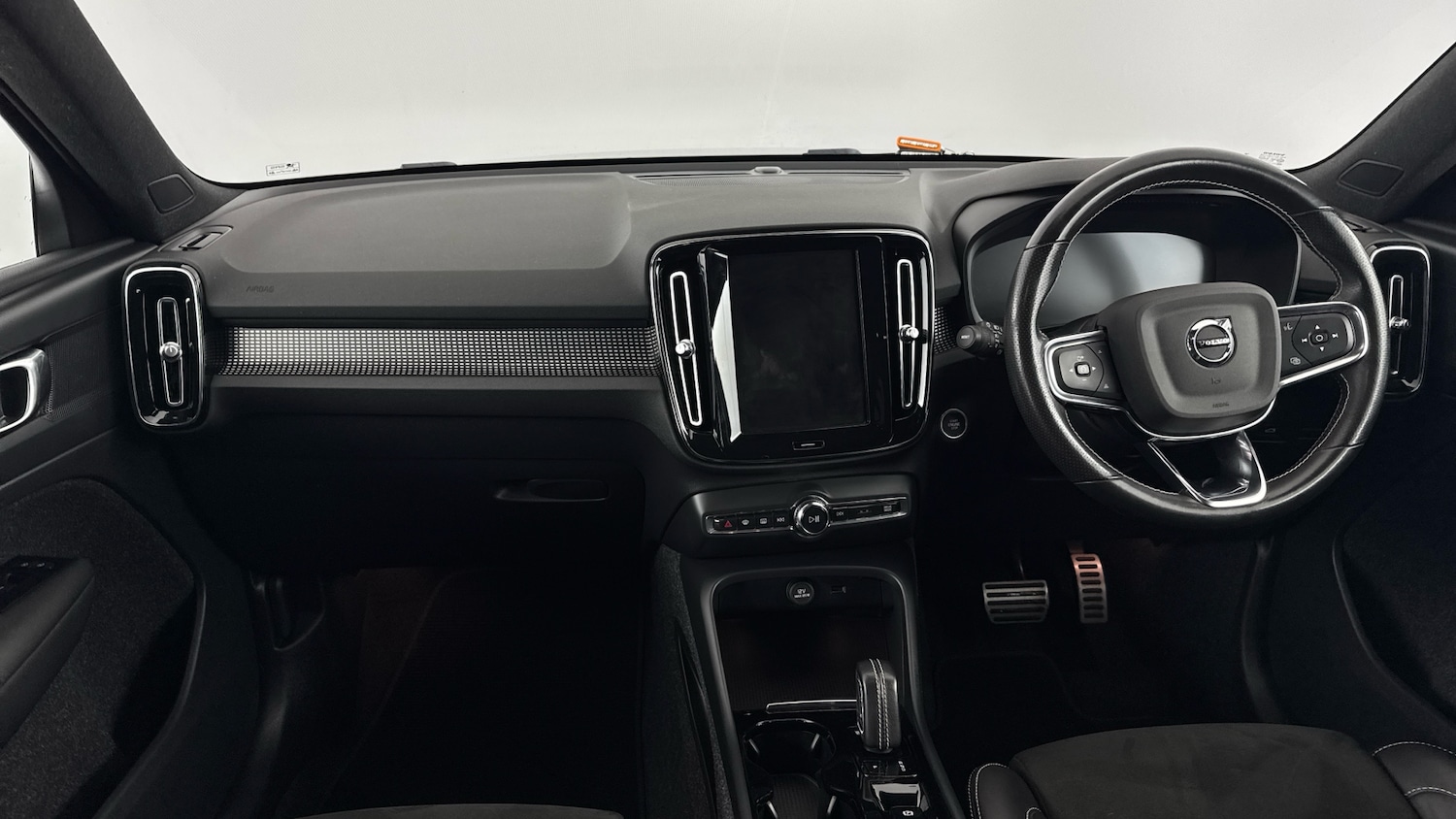 Used Volvo XC40 2021 for sale - 76144467: Photo 46