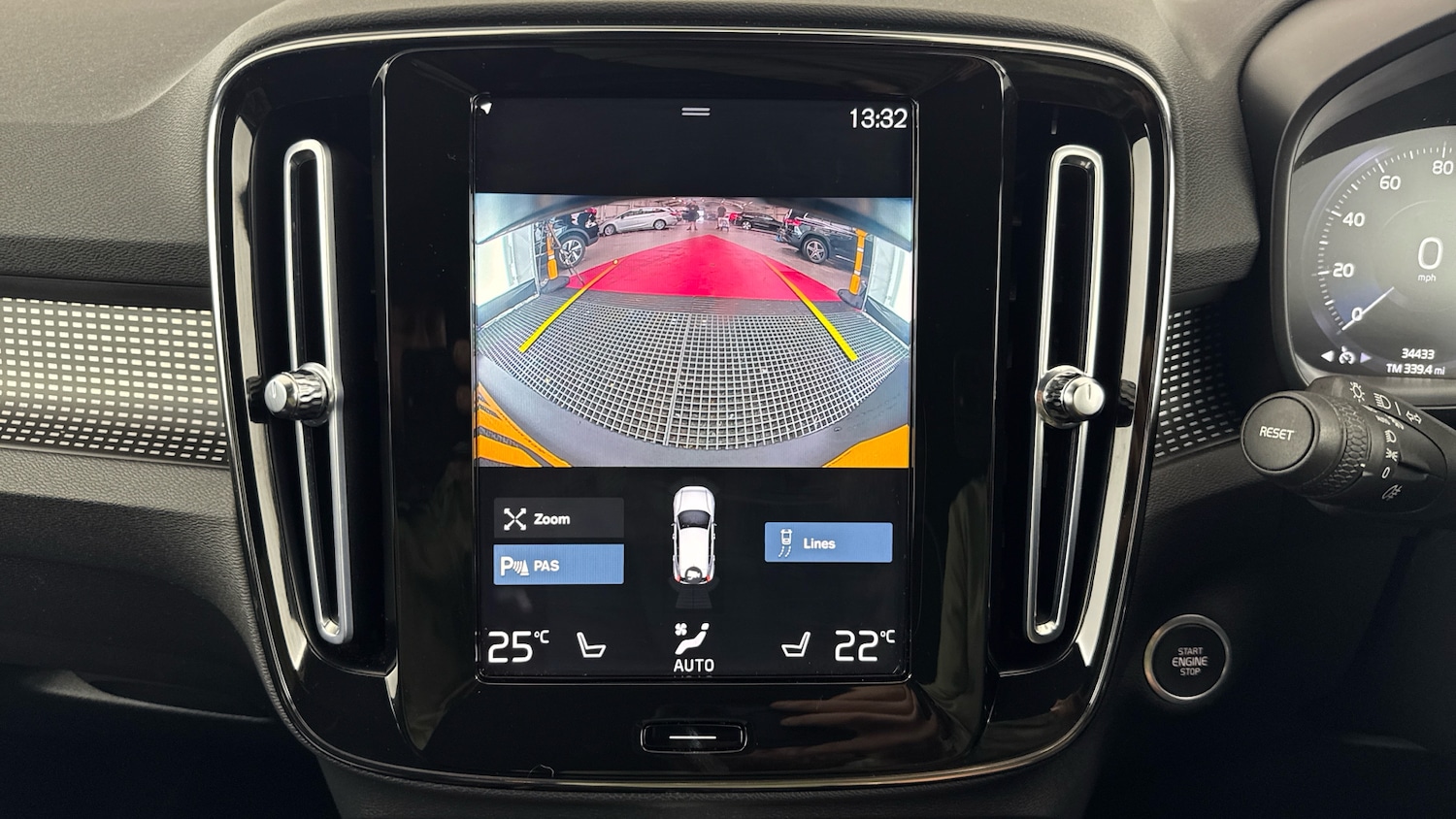 Used Volvo XC40 2021 for sale - 76144467: Photo 53