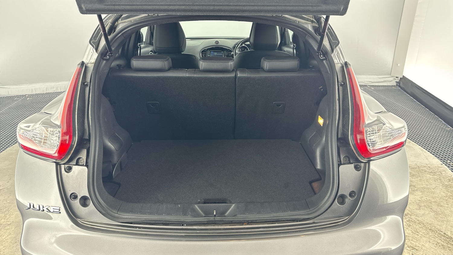 Used Nissan Juke 2018 for sale - 76045802: Photo 50