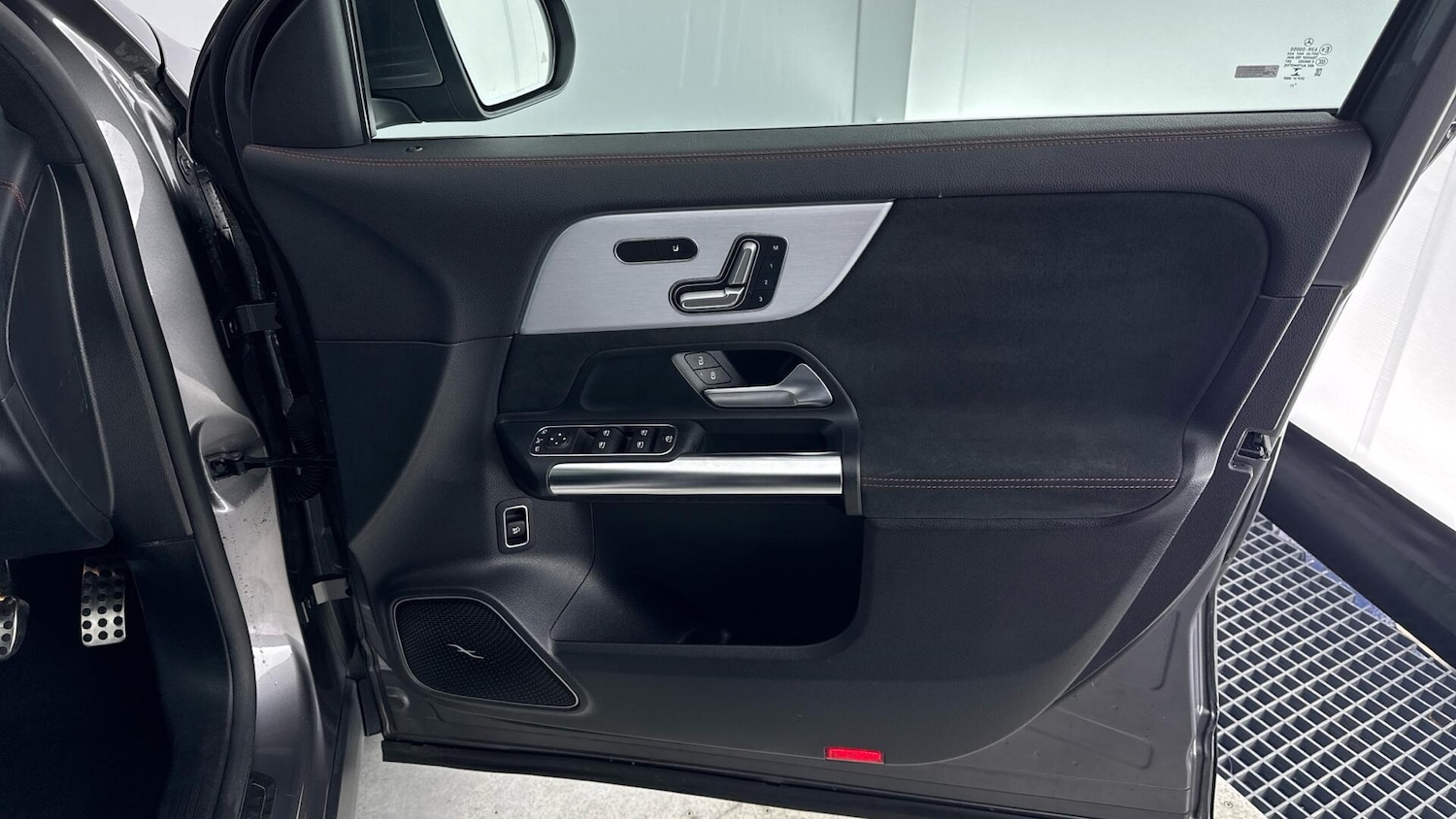 Used Mercedes-Benz EQA 2021 for sale - 78087212: Photo 25