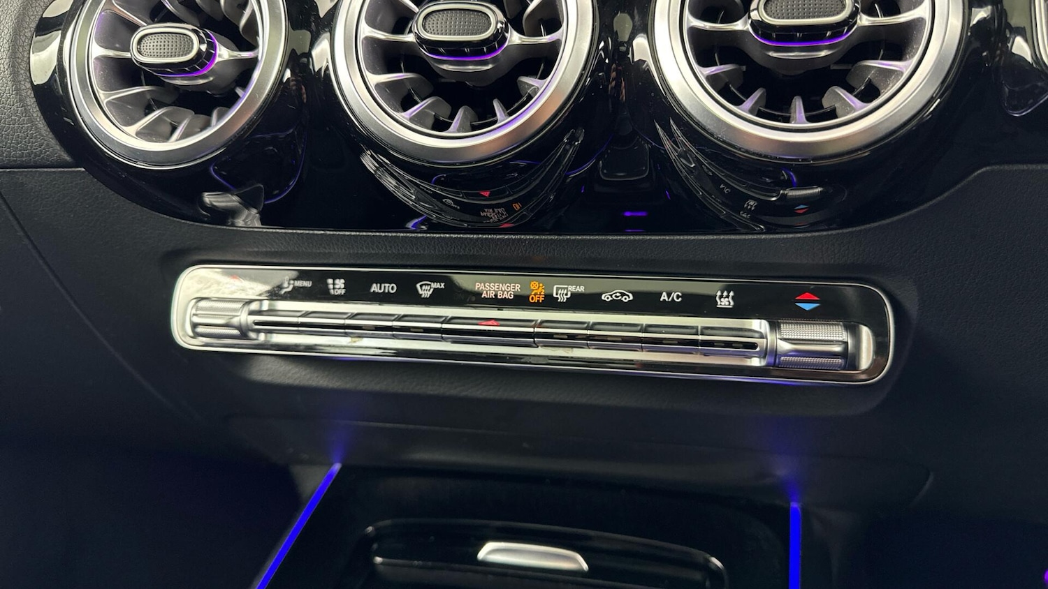 Used Mercedes-Benz EQA 2021 for sale - 78087212: Photo 31