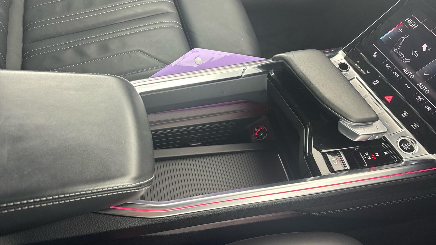 Used Audi Q8 2023 for sale - 78034342: Photo 23