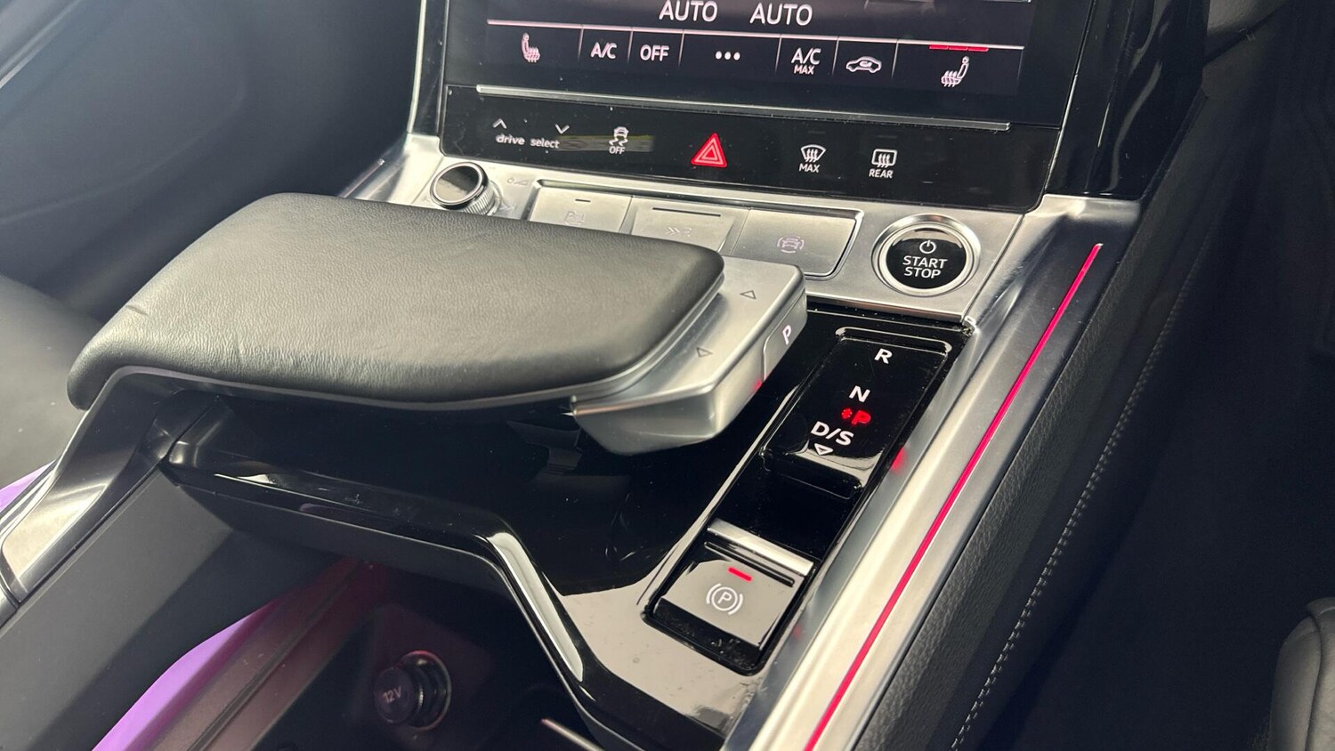 Used Audi Q8 2023 for sale - 78034342: Photo 24