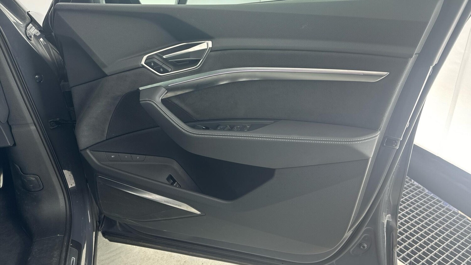 Used Audi Q8 2023 for sale - 78034342: Photo 25