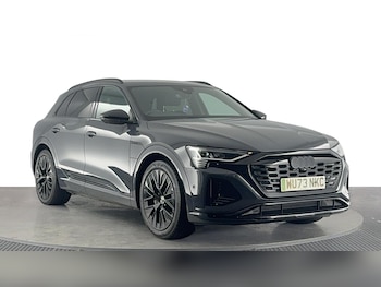 Used Audi Q8 2023 for sale - 78034342: Photo