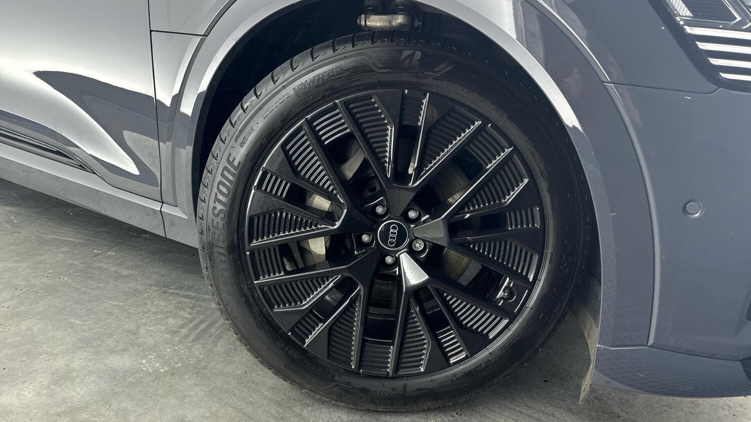 Used Audi Q8 2023 for sale - 78034342: Photo 55