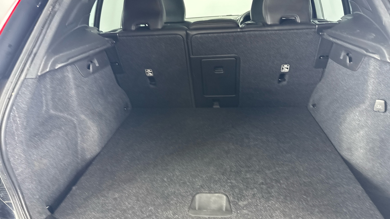 Used Volvo XC40 2021 for sale - 76119812: Photo 15