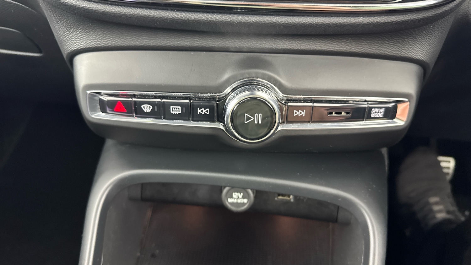 Used Volvo XC40 2021 for sale - 76119812: Photo 18