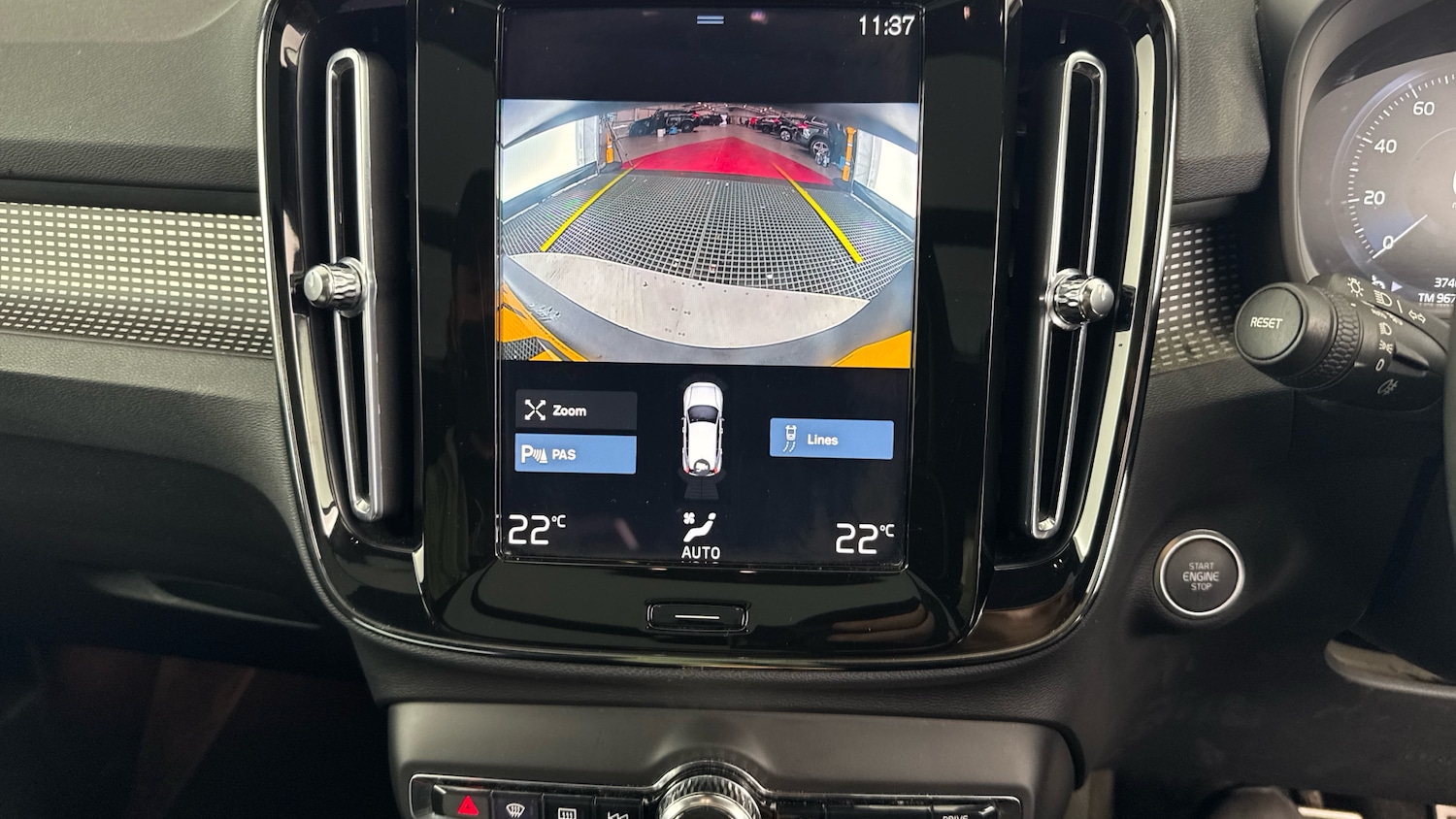 Used Volvo XC40 2021 for sale - 76119812: Photo 23