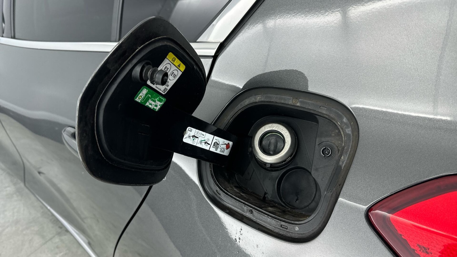 Used Ford Focus for sale - 77784484: Photo 16