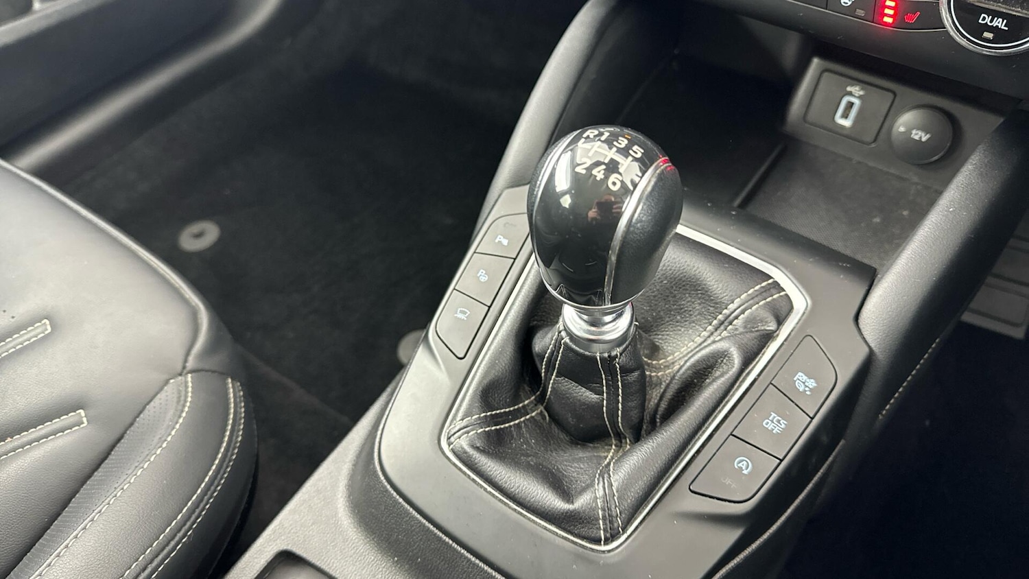 Used Ford Focus for sale - 77784484: Photo 24