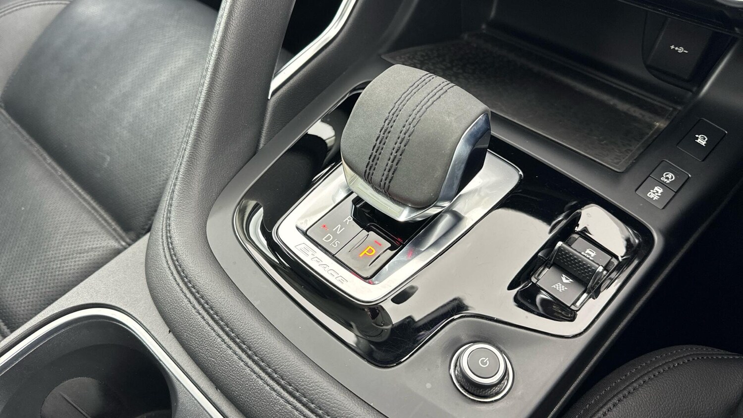 Used Jaguar E-Pace 2021 for sale - 77957670: Photo 21