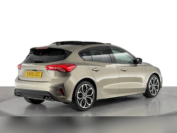 Used Ford Focus 2018 for sale - 79092800: Photo