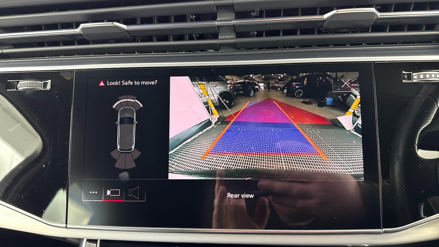 Used Audi Q7 2020 for sale - 77883252: Photo 28