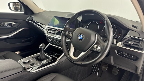 Used BMW 3 Series 2020 for sale - 76082100: Photo 10