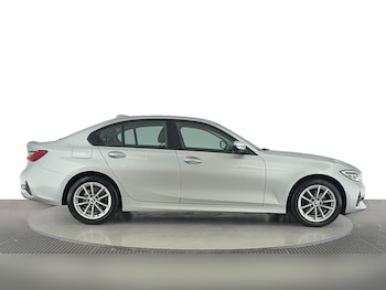 Used BMW 3 Series 2020 for sale - 76082100: Photo 3