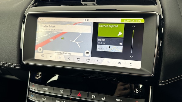 Used Jaguar XE 2019 for sale - 76048772: Photo 21