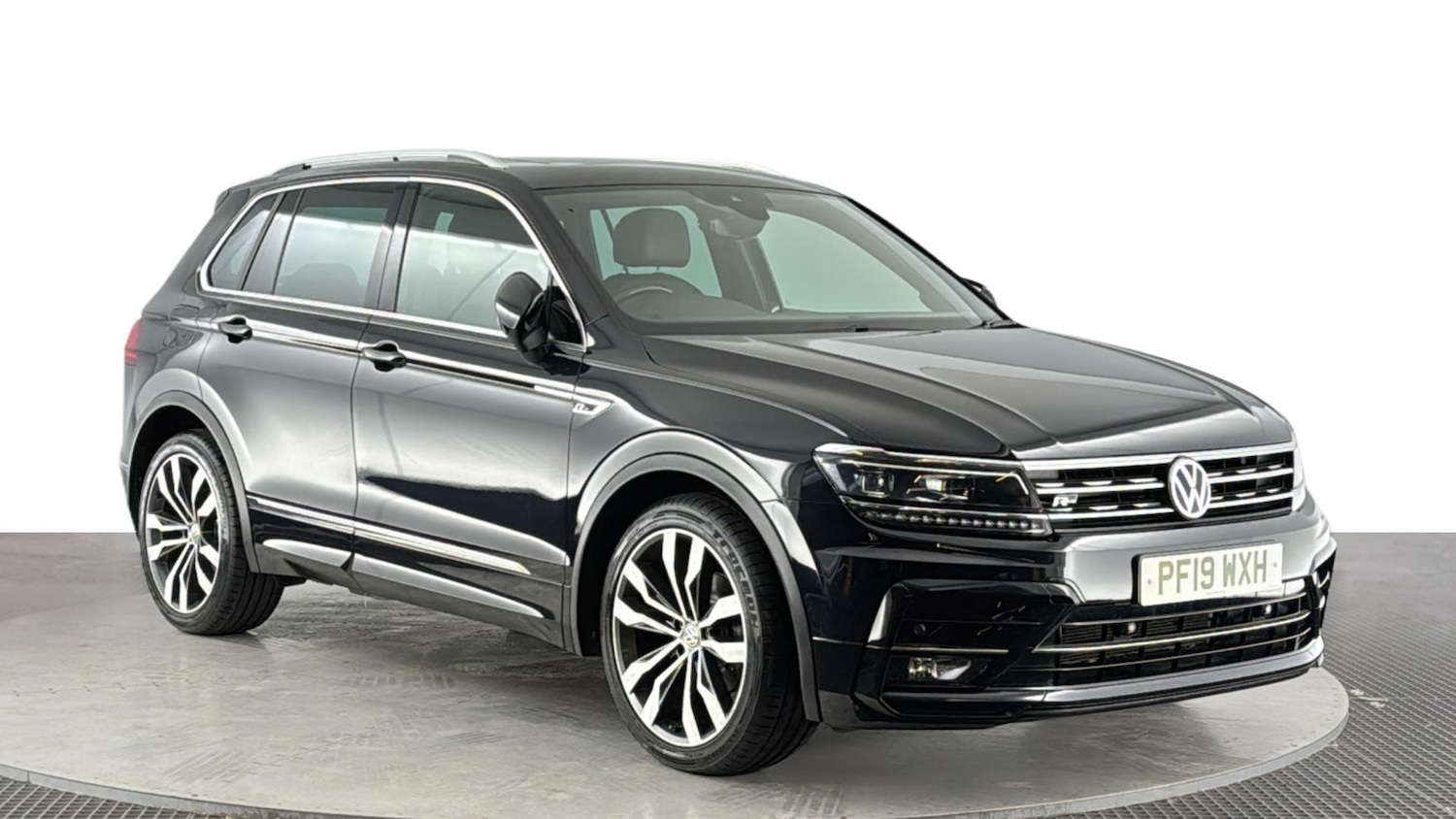 Used Volkswagen Tiguan 2019 for sale - 78034754: Photo 2