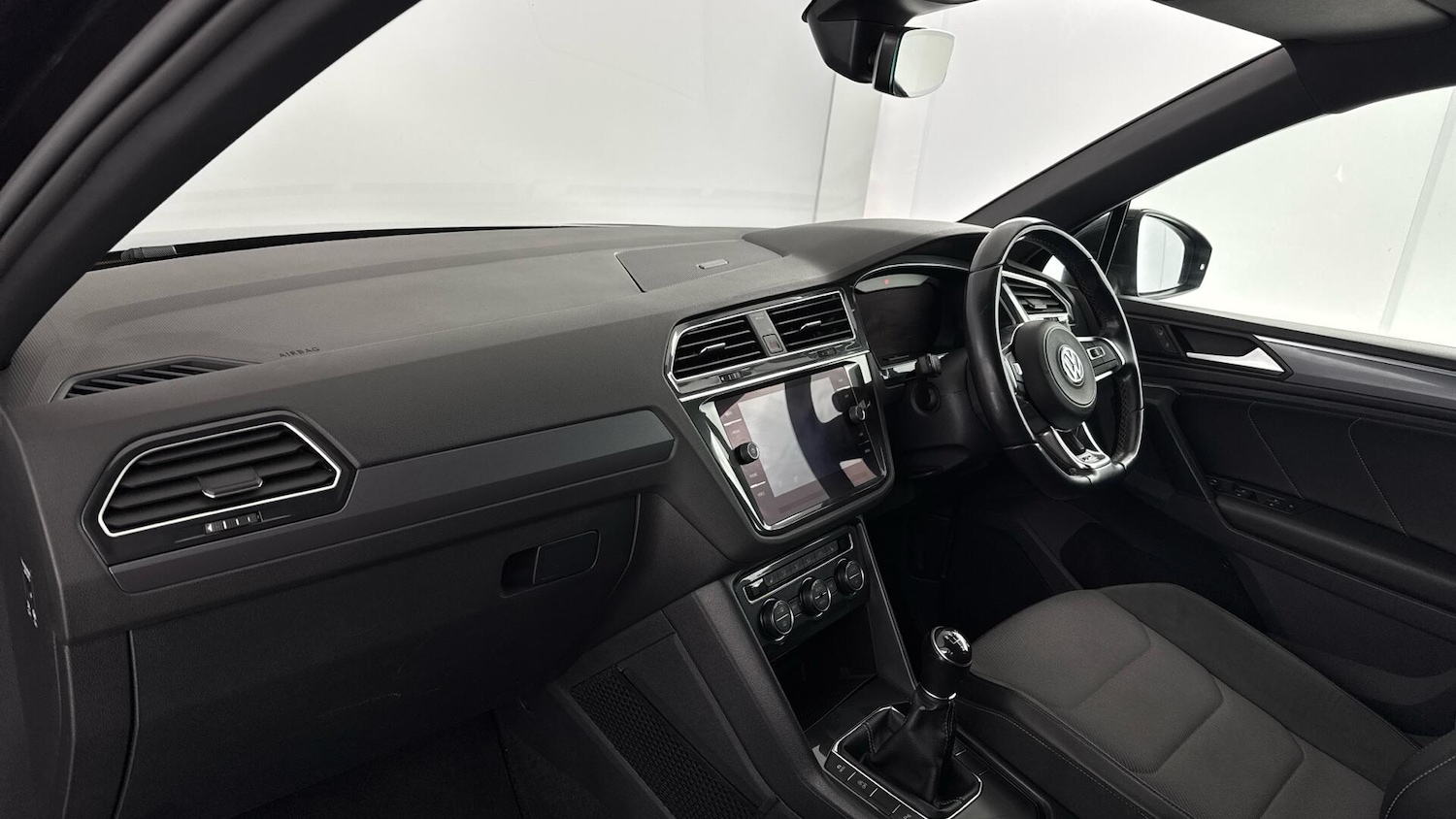 Used Volkswagen Tiguan 2019 for sale - 78034754: Photo 9