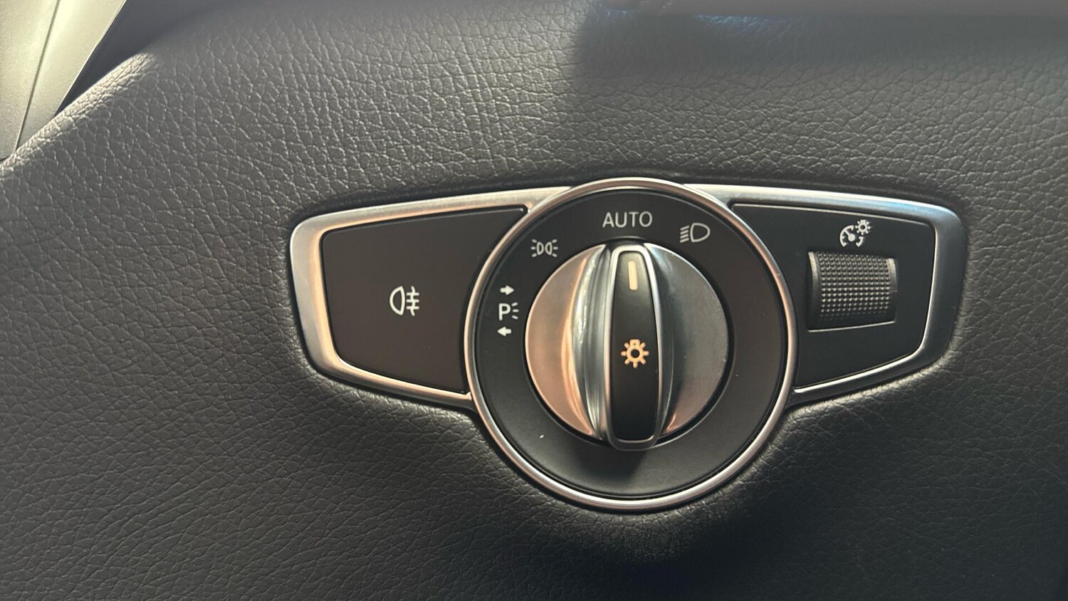 Used Mercedes-Benz EQC 2020 for sale - 78086364: Photo 25